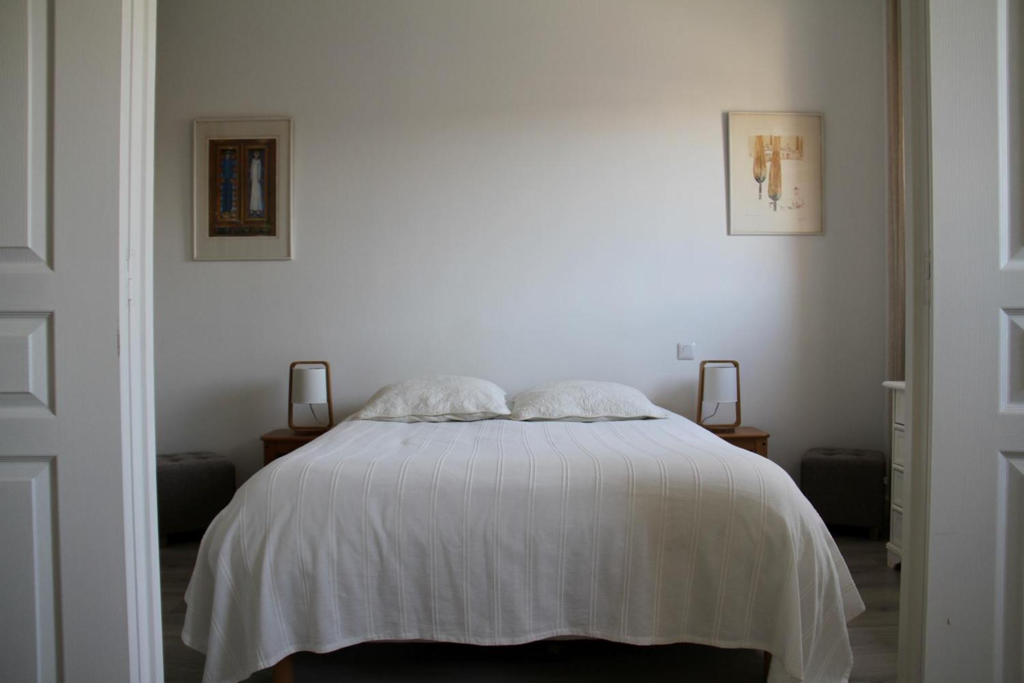 Agreable Maison De Ville Eyragues Eksteriør bilde